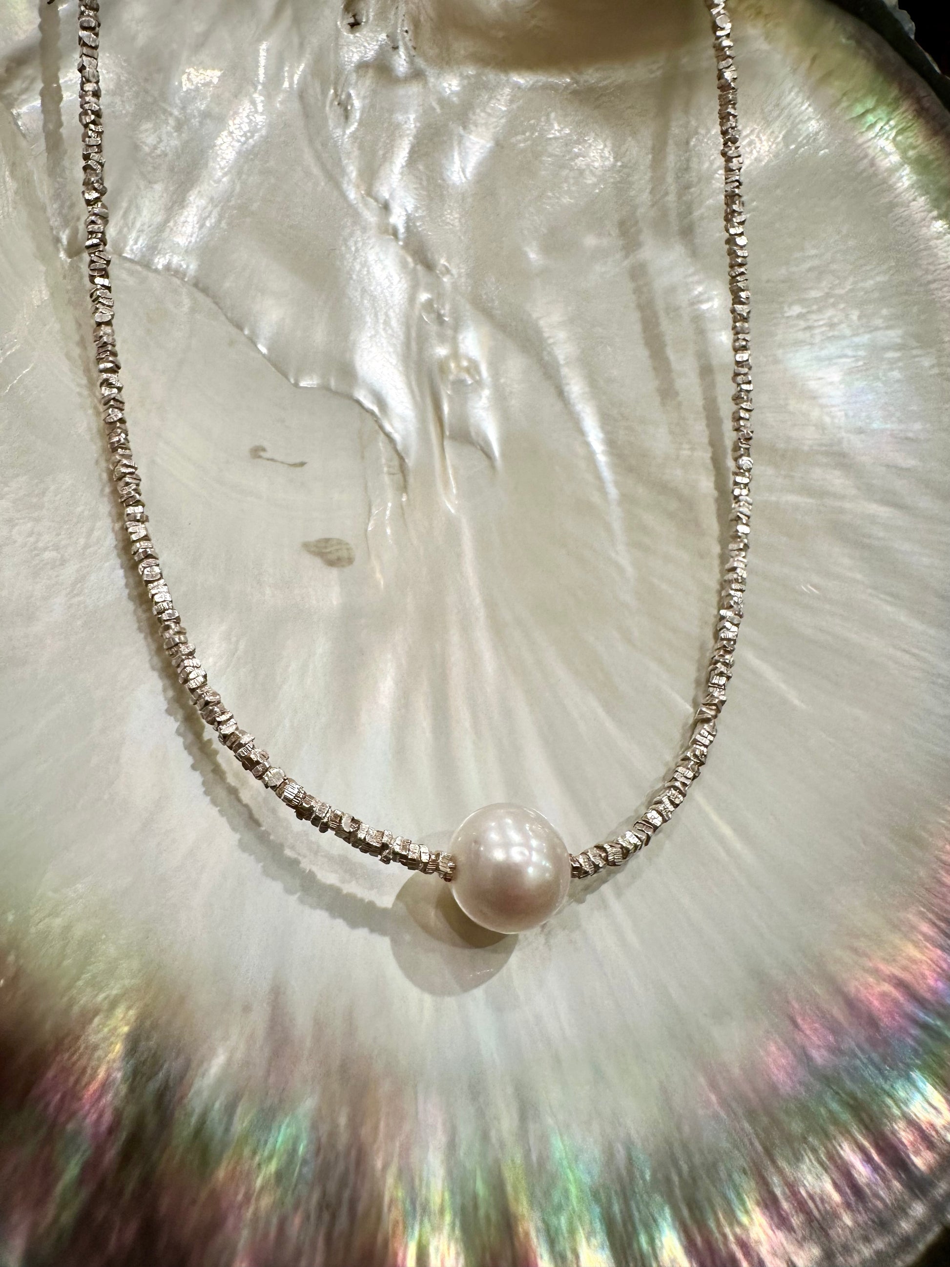 Adina pearl choker necklace, single pearl necklace silver, silver pearl choker on shell